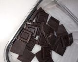 Foto del paso 1 de la receta: Roquitas de chocolate negro