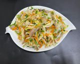 Hình bước làm 4 của món Nộm gà rau răm
