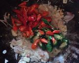 Foto langkah ke 2 dari resep Tumis Kacang Panjang Jagung Manis Sosis.