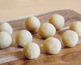 A picture of step 5 of Easter Marzipan Truffles.