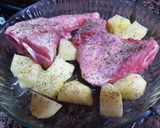 Foto del paso 3 de la receta: Jarrete de cordero con patatas al horno