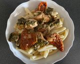 Une image de l'étape 5 de Casarecce à la dinde crème et épinards, tomates et fromage râpé.