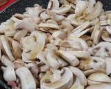 Foto del paso 2 de la receta: Champiñones con bacon