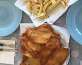 Foto del paso 7 de la receta: Milanesas de pollo con papas fritas 🍟