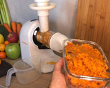 Foto del paso 2 de la receta: Hamburguesas veganas de restos de pulpa y fibra de un zumo