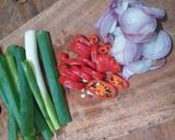 Foto langkah ke 1 dari resep Telur Dadar Gobal Gabul Jamur.