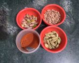 A picture of step 4 of Leftover rice Dhoodh pak.