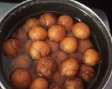 A picture of step 6 of Suji(rava) gulab jamun.
