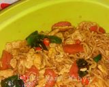 Foto langkah ke 5 dari resep Mie nyemek pedas manis.