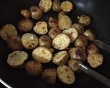 Foto langkah ke 5 dari resep Kentang panggang teflon.