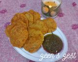 A picture of step 3 of Aloo Pooris.