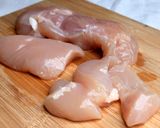 Hình bước làm 1 của món Thịt gà xiên nướng kiểu Nhật 