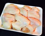 Hình bước làm 1 của món Cánh gà chiên mắm
