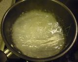 A picture of step 2 of Easy Vietnamese-Style Fresh Spring Rolls.