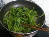 Rau bó xôi xào thịt 
