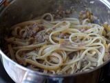 Pasta với sốt thịt bò và bí đỏ 