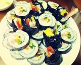 Hình bước làm 6 của món Cơm cuộn kimbab Hàn Quốc