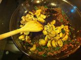 Sun-dried Tomato and Basil Pesto Pasta (สูตรเจ)