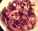 Hình bước làm 1 của món Lòng gà xào giá