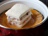 Đậu hấp tôm thịt sốt chua ngọt 