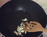 รูปขั้นตอนการทำที่ 4 ของ ข้าวผัดไข่เค็ม