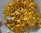 Foto del paso 2 de la receta: Huevos con atún