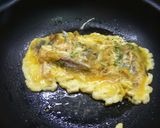 Foto del paso 6 de la receta: Tortilla francesa de anchoas con guarnición