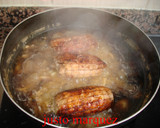Foto del paso 4 de la receta: Muslo de pollo con dátiles y beicon