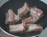 Foto del paso 3 de la receta: Fideos con costilla y marisco