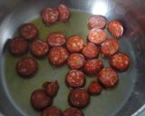 Foto del paso 1 de la receta: Guiso de calamares con chorizo y patatas