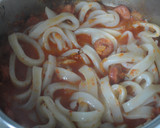 Foto del paso 5 de la receta: Guiso de calamares con chorizo y patatas