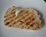Foto del paso 2 de la receta: Tosta estilo pan bagnat