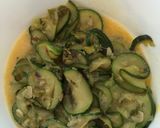 Foto del paso 2 de la receta: Tortilla de zapallitos zucchinis