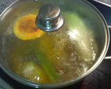 Foto del paso 4 de la receta: Caldo de verduras casero con jamón