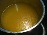 Sopa de ajo con fideos