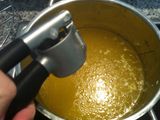 Sopa de ajo con fideos