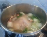 Foto del paso 3 de la receta: Caldo de pollo curativo