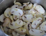 Foto del paso 4 de la receta: Pollo al estilo strogonoff