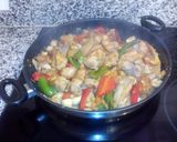 Foto del paso 1 de la receta: Arroz con costillejas y pimientos de piquillo