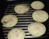 Foto del paso 5 de la receta: Bruschetta con berenjena y queso de cabra