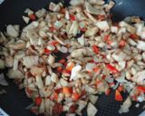 Foto del paso 3 de la receta: Berenjenas rellenas de mejillones en salsa de cúrcuma