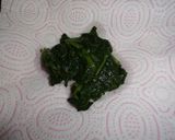 Foto del paso 1 de la receta: Tortilla de acelgas y alubias con chorizo