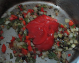 Foto del paso 2 de la receta: Guiso de zorza y verduras