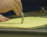 Foto del paso 1 de la receta: Milhojas de crema pastelera y merengue