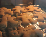 Foto del paso 5 de la receta: Galletas de jengibre y canela navideñas