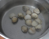 Foto del paso 1 de la receta: Fideos con berberechos