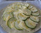 Foto del paso 4 de la receta: Tarta perfumada con Idiazábal y calabacín