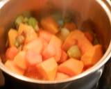 Foto del paso 2 de la receta: Crema de calabaza con curry