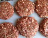 Foto del paso 2 de la receta Las hamburguesas de ternera de Gordon Ramsey