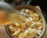 Foto del paso 2 de la receta: Fruta cocida con helado de yogur